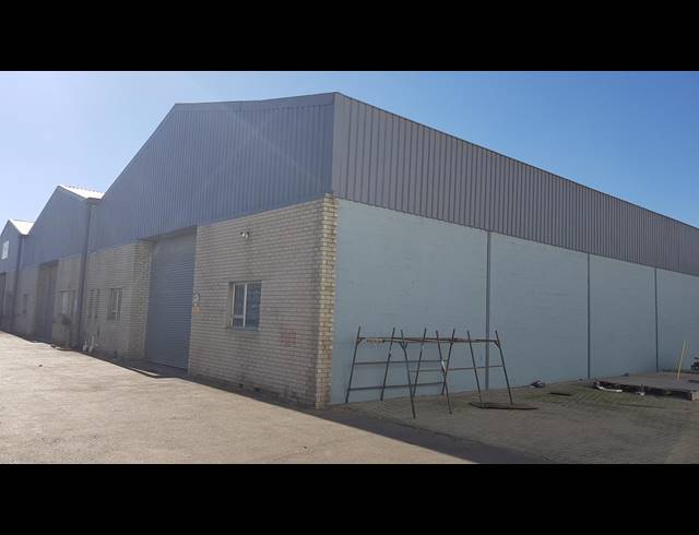 750M² FACTORY TO LET IN BLACKHEATH INDUSTRIAL